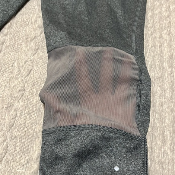 Nike size M Nike Capris Leggings - Picture 5 of 5